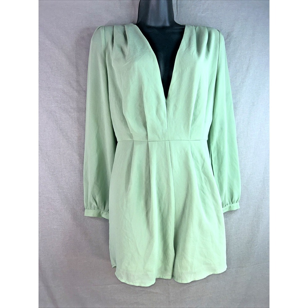 Tobi Romber Shorts Women's  Emerald Green‎ Satin Jumpsuit Long Sleeve size M